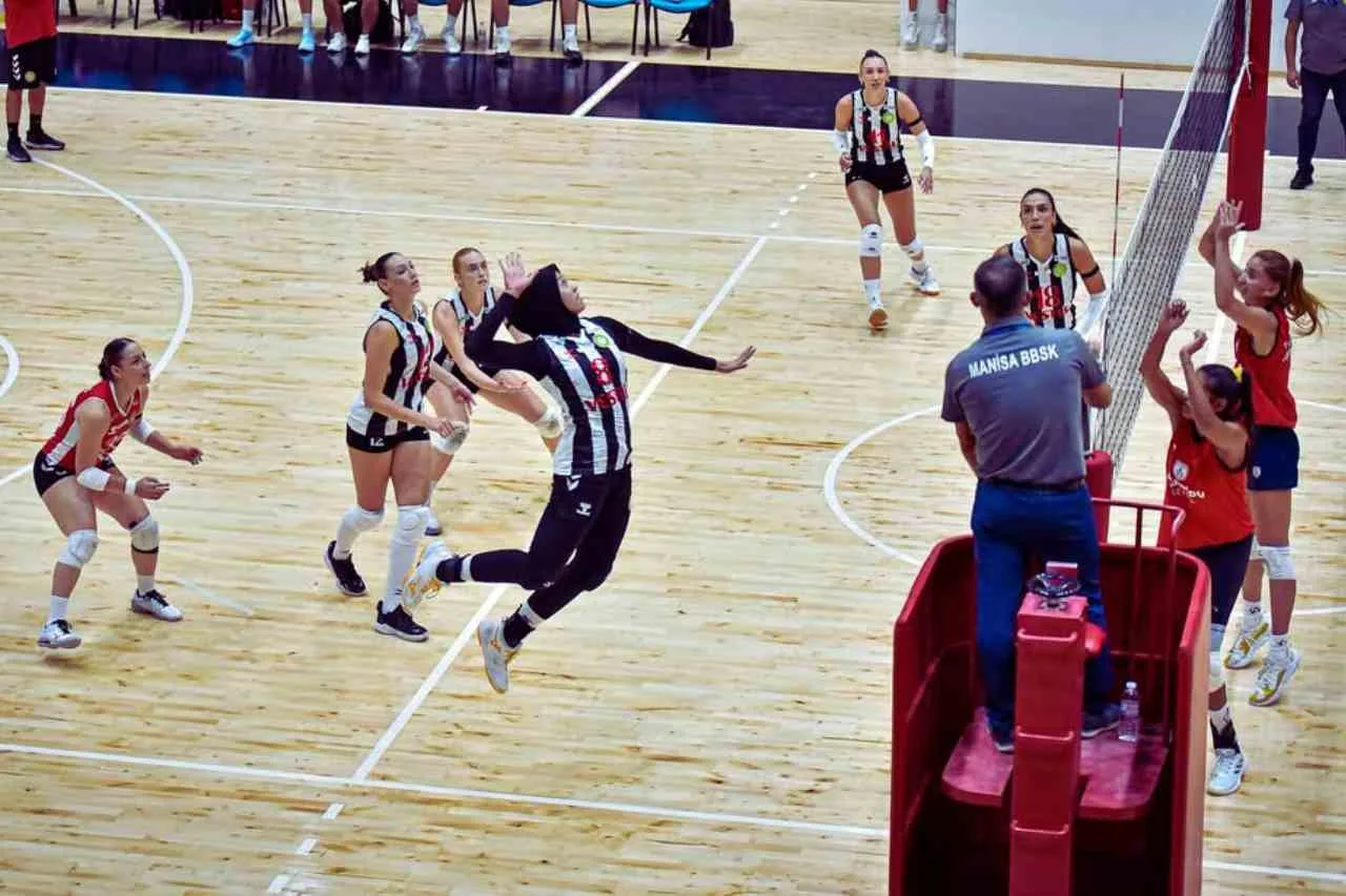 Debut Manis Megawati Hangestri, Manisa BBSK Hajar Altinordu 4-0